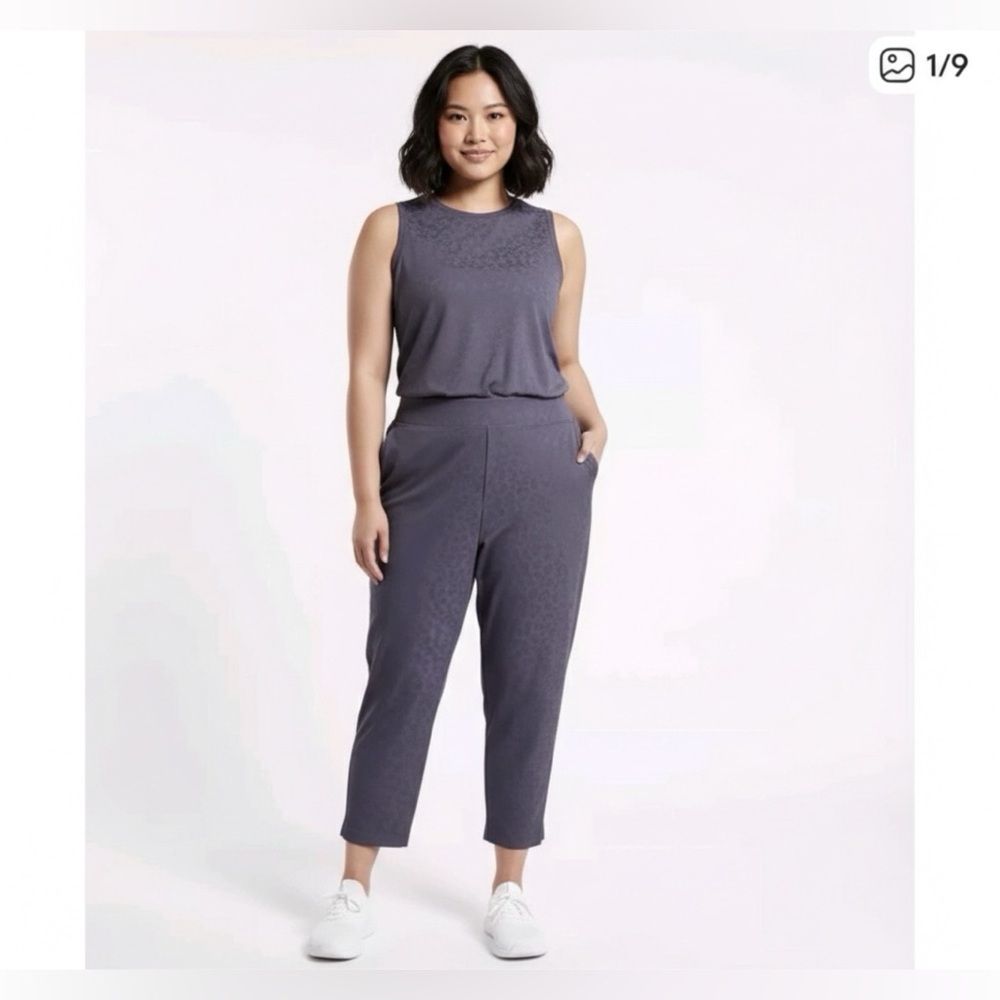 Athleta Women’s size 18 jogger pants. EUC
